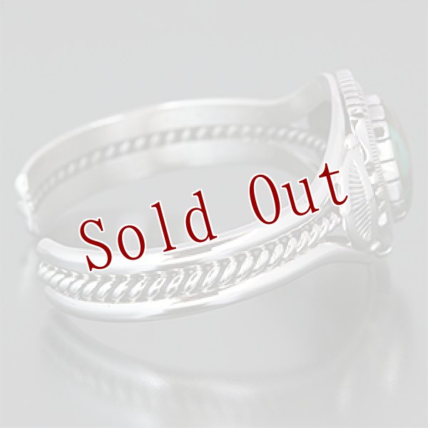 画像2: ナバホ族 Will Vandever ロイストーン ツイスト バングル (2)