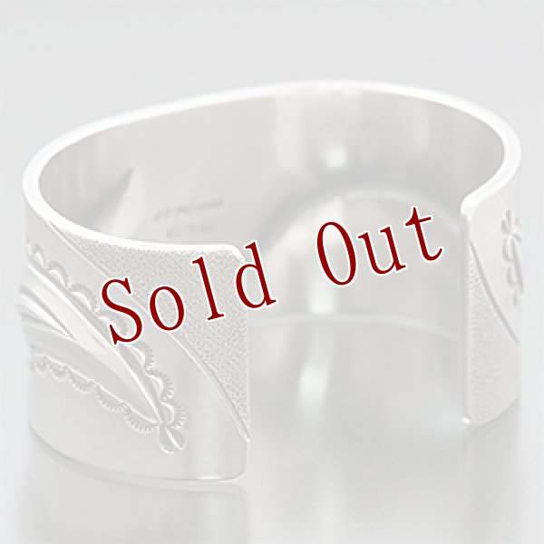 画像3: ナバホ族 Jacob D. Morgan 1 1/4” Bi-Curve リポウズ バングル 5 1/2 (3)