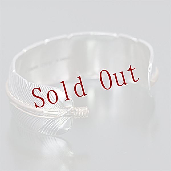 画像3: ナバホ族 Harvey Mace 3/4” 12KGF イーグルフェザー バングル レディース M (3)