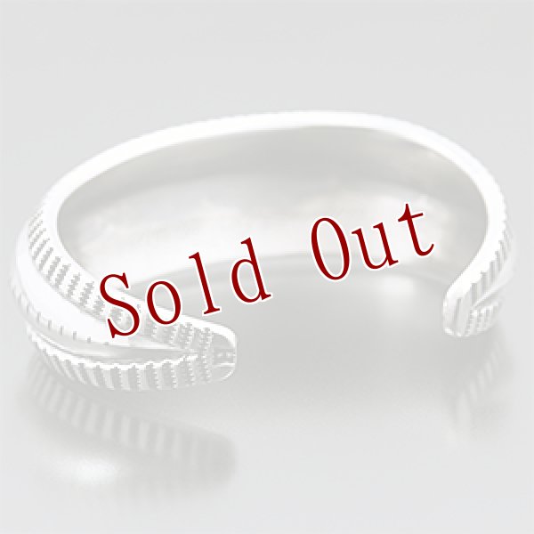 画像3: ナバホ族 Harrison Jim 3/4” インゴットシルバー リポウズ/スタンプ バングル レディース M (3)