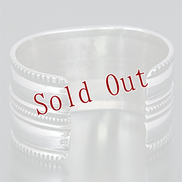 画像3: ナバホ族 Harrison Jim 2連チゼルワーク インゴットシルバー バングル メンズ (3)