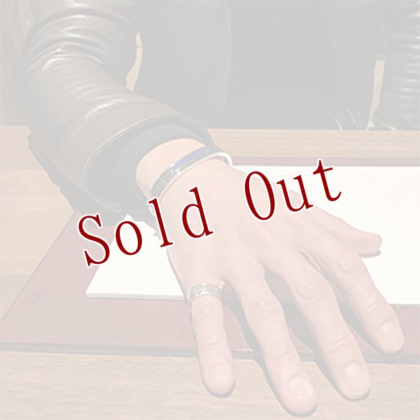 画像4: ナバホ族 Albert Nells 3/8" ラピスラズリ インレイ バングル メンズ M (4)