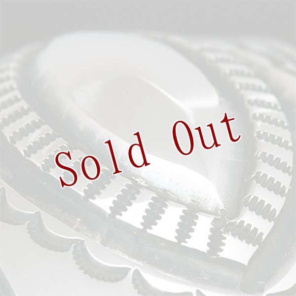 画像5: ナバホ族 Harrison Jim 1 5/8" リポウズ インゴットシルバー バングル (5)