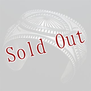 最終価格 ハリソンジム コインエッジスタンプバングル チゼル インゴットシルバー NAVAJO Harrison Jim インゴットチゼルバングル | LEFT