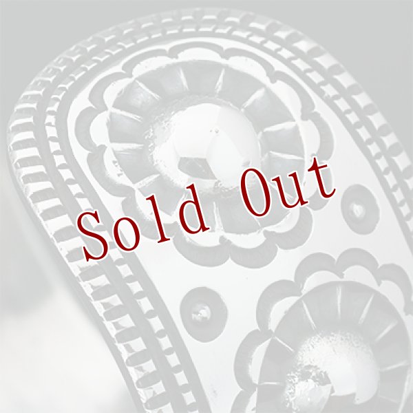 画像6: ナバホ族 Harrison Jim 1 1/8" バンプアウト インゴットシルバー バングル (6)