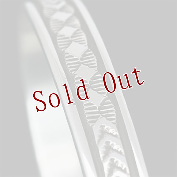 画像5: ナバホ族 Bruce Morgan 1/4" シルバー ダイヤ+アロー バングル (5)