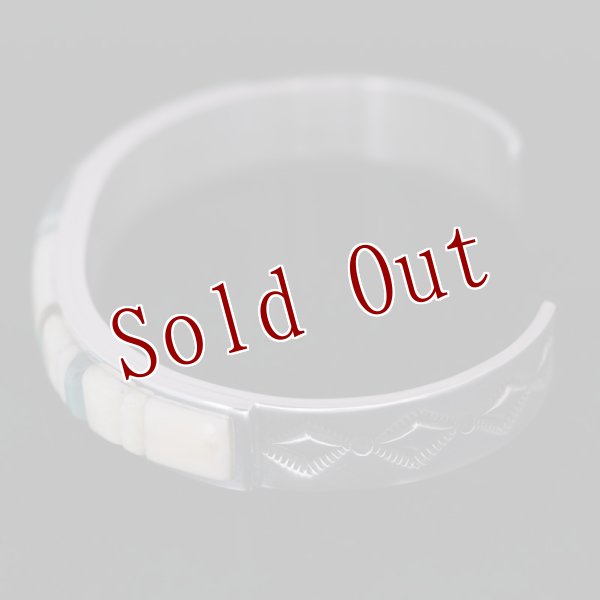 画像5: ナバホ族 Veronica Benally マルチカラー(アイボリー) インレイ バングル "5 3/4" (5)