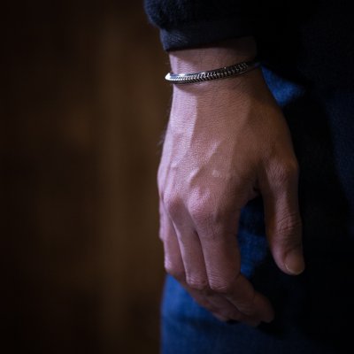 画像3: ナバホ族 Lyla Secatero #2トライアングル スタンプ バングル