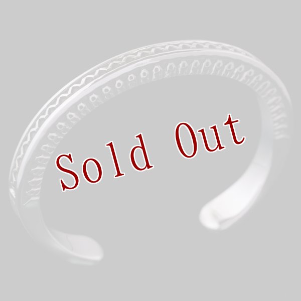 画像2: ナバホ族 Lyle Secatero #3スクエア ライトニング/フェザー バングル (2)