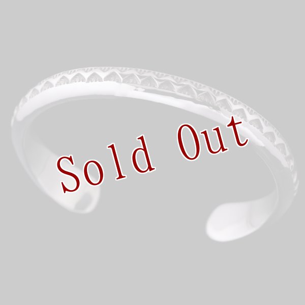 画像1: ナバホ族 Lyle Secatero #0ハーフラウンド ライトニング バングル (1)