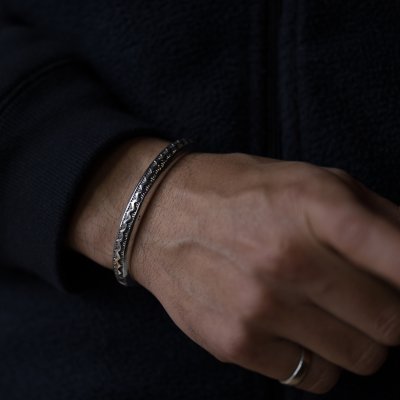 画像3: ナバホ族 Lyle Secatero #0ハーフラウンド ライトニング バングル