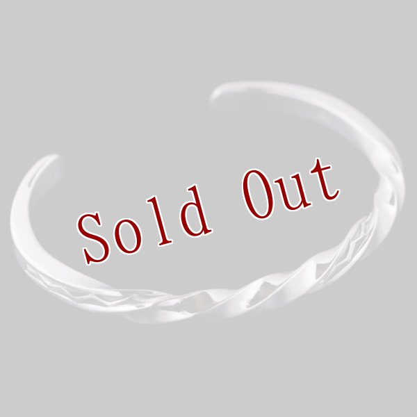 画像4: ナバホ族 Lyle Secatero #6スクエア ツイスト ライトニング バングル (4)