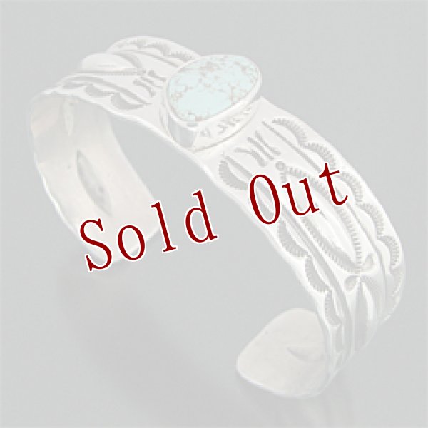 画像1: ナバホ族 Lyndon Tsosie ナンバーエイト インゴットシルバー バングル (1)