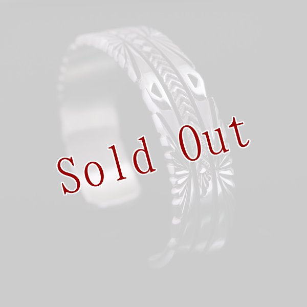 画像3: ナバホ族 Bruce Morgan 1/2" 10ga SS サンバースト 4ダイヤ+アロー バングル【RIVER MAIL企画】 (3)