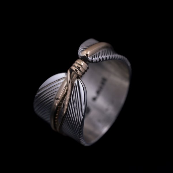 画像4: ナバホ族 Harvey Mace 12KGF イーグルフェザー ストレート リング (4)