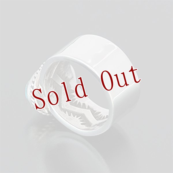 画像2: ナバホ族 Sunshine Reeves 3/8” ロイストーン プレーン/スタンプ リング 9号 (2)