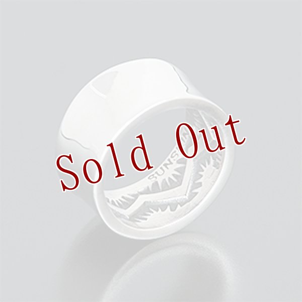 画像2: ナバホ族 Sunshine Reeves 3/8” インサイドスタンプ カーブ付き リング 7号 (2)