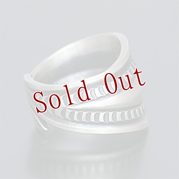 画像2: ナバホ族 Jacob D. Morgan Bi-Curve リポウズ リング 19.5号 (2)