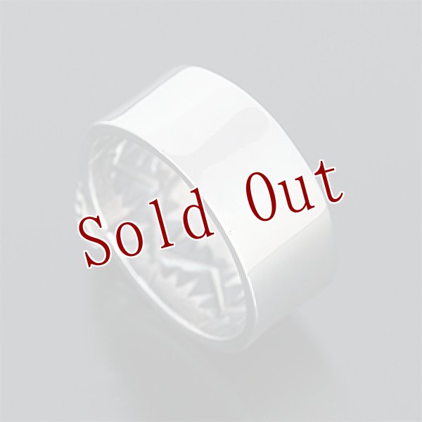 画像2: ナバホ族 Sunshine Reeves 3/8” キングマン プレーン/スタンプ リング 23号 (2)