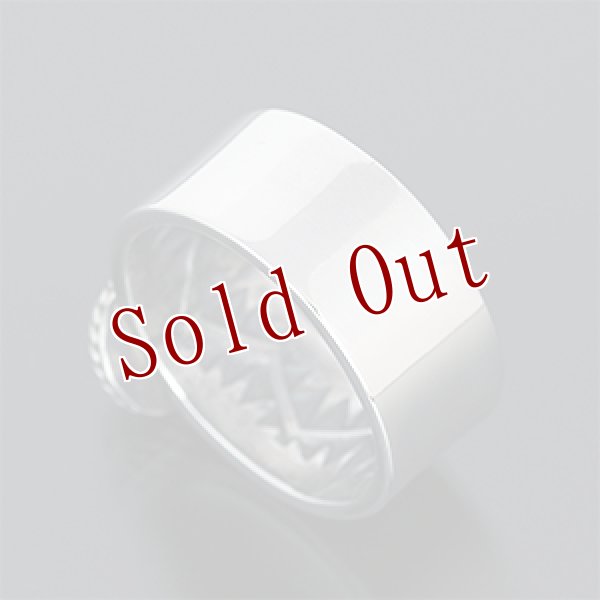 画像2: ナバホ族 Sunshine Reeves 3/8” キングマン プレーン/スタンプ リング 21号 (2)