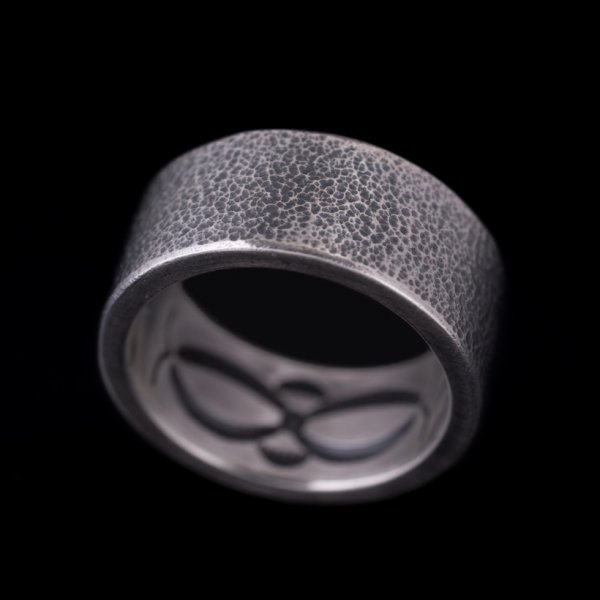 画像1: ナバホ族 Jacob D. Morgan 3/8" 12ga テクスチャー/スタンプ バンド リング 13.5号 (1)