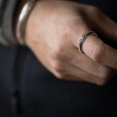 画像2: ナバホ族 Lyle Secatero #4ハーフラウンド ウォーター リング 23号