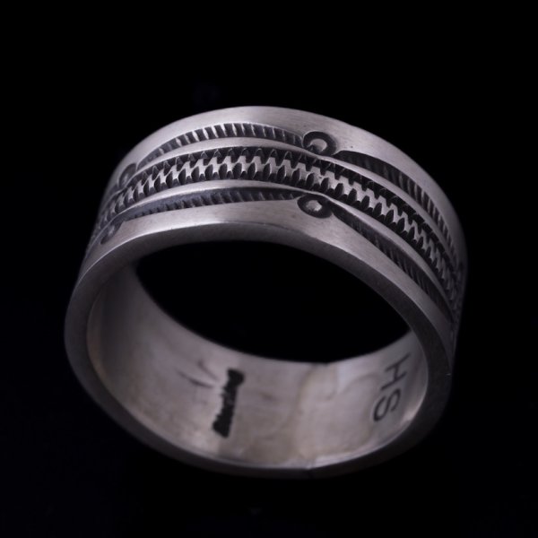 画像1: ナバホ族 Herman Smith 3/8" クラシックスタイル リング 23.5号 (1)