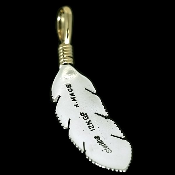 画像2: 【再入荷】ナバホ族 Harvey Mace 12KGF イーグルフェザー ペンダント S/左 チェーン付き (2)