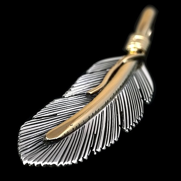 画像3: 【再入荷】ナバホ族 Harvey Mace 12KGF イーグルフェザー ペンダント S/左 チェーン付き (3)