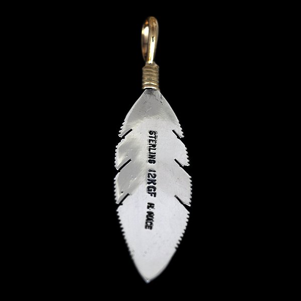 画像2: 【再入荷】ナバホ族 Harvey Mace 12KGF イーグルフェザー ペンダント M/ストレート チェーン付き (2)