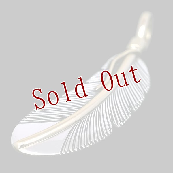 画像3: 【再入荷】ナバホ族 Harvey Mace 12KGF イーグルフェザー ペンダント M/左 チェーン付き (3)