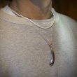 画像4: 【再入荷】ナバホ族 Harvey Mace 12KGF イーグルフェザー ペンダント M/左 チェーン付き (4)