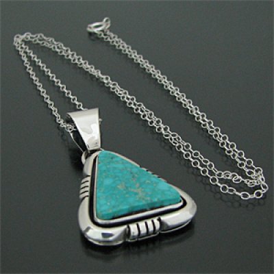 画像1: ナバホ族 Lonnie Willie ターコイズマウンテン トライアングル ネックレス