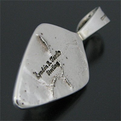 画像2: ナバホ族 Lyndon Tsosie ナンバーエイト トゥーファーキャスト ペンダント