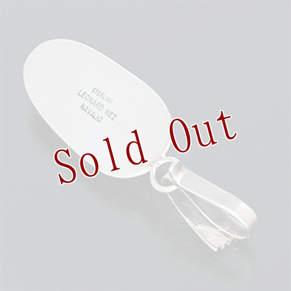 画像2: ナバホ族 Leonard Nez ナンバーエイト シャドーボックス ペンダント (2)