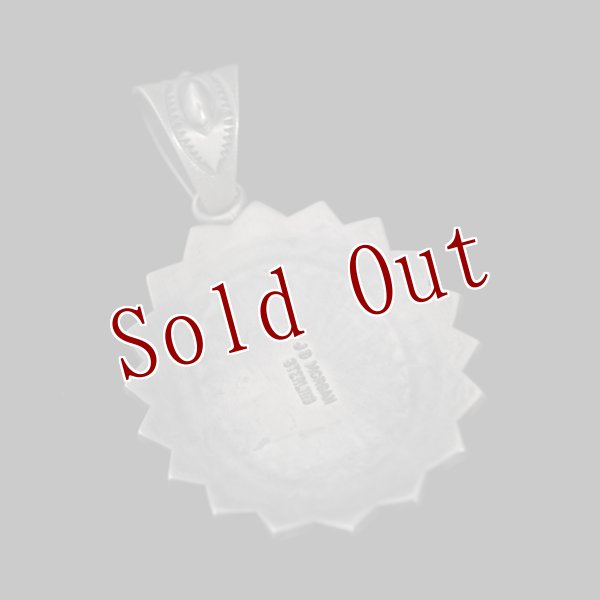 画像2: ナバホ族 Jacob D. Morgan サンバースト スタンプ ペンダント (2)