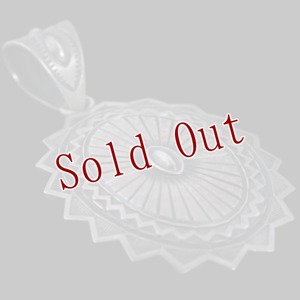 画像3: ナバホ族 Jacob D. Morgan サンバースト スタンプ ペンダント (3)