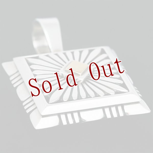 画像3: ナバホ族 Howard Nelson 14K サンバースト ボックス スクエア ペンダント (3)