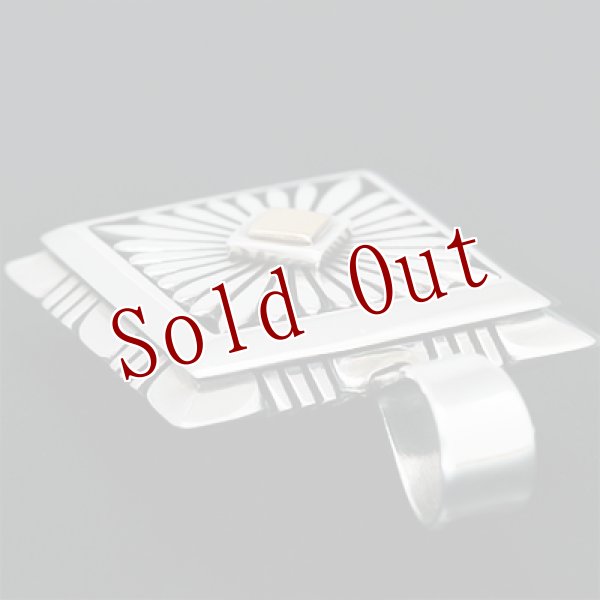 画像4: ナバホ族 Howard Nelson 14K サンバースト ボックス スクエア ペンダント (4)