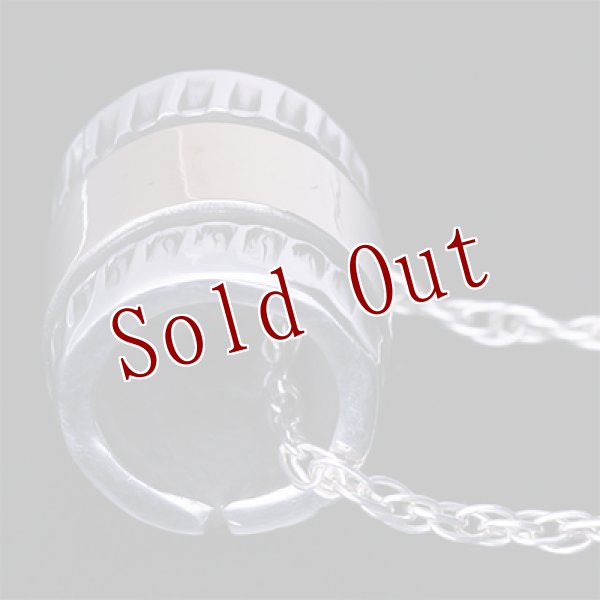 画像3: ナバホ族 Bruce Morgan 3/8" 14K チゼルワーク プレーン ペンダント チェーン付き (3)