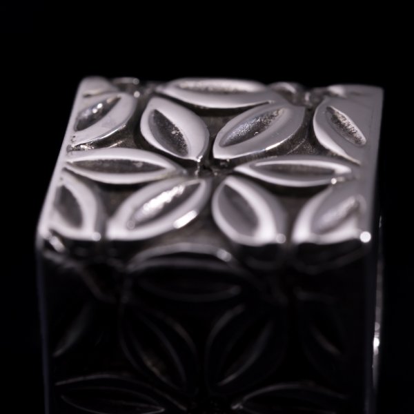 画像3: ナバホ族 Lyle Secatero フラワー キューブ ペンダント (3)