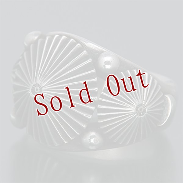 画像3: サウスパイユート族 Steven Tiffany コインシルバー コンチョ スプリット リング 23.5号 (3)